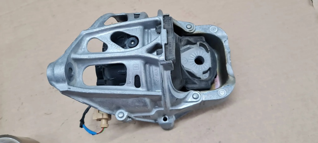 фото №14, S5 8w lift подушка двигателя левая 3.0 tfsi 4m0199371fg s4 b9 8w