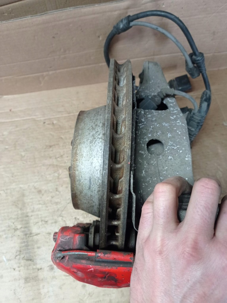 фото №9, Поворотний кулак диск супорт ступиця panamera 970 gts правий задня