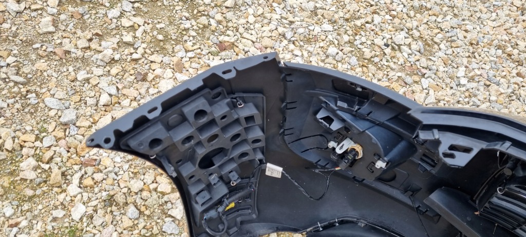 фото №13, Peugeot 3008 09-13 бампер перед оригинал b359