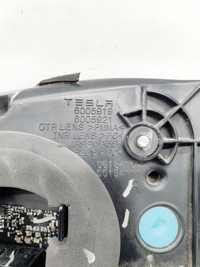 Tesla s model s 12r+ лампа задний  led ory eu ! Оригинал