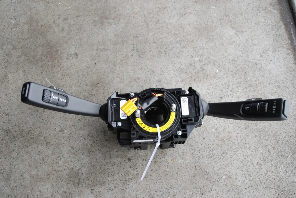 фото №1, Volvo s60 ii v60 10- стрічка air bag шлейф перемикачі