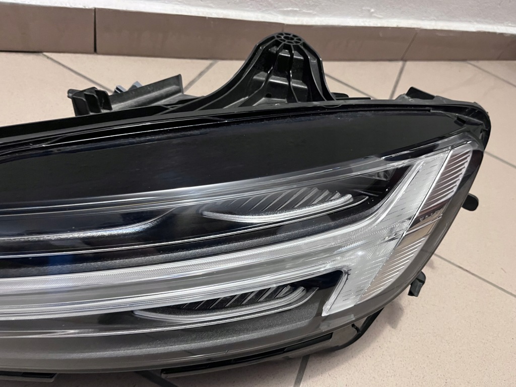 фото №5, Лампа передня перед ліва volvo v60 v-60 mid led