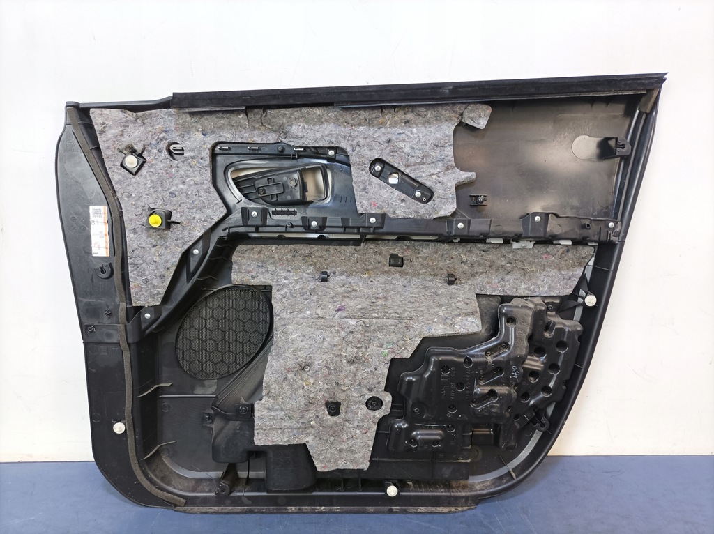 фото №4, Mazda 5 ii cw оббивка двері перед ліва