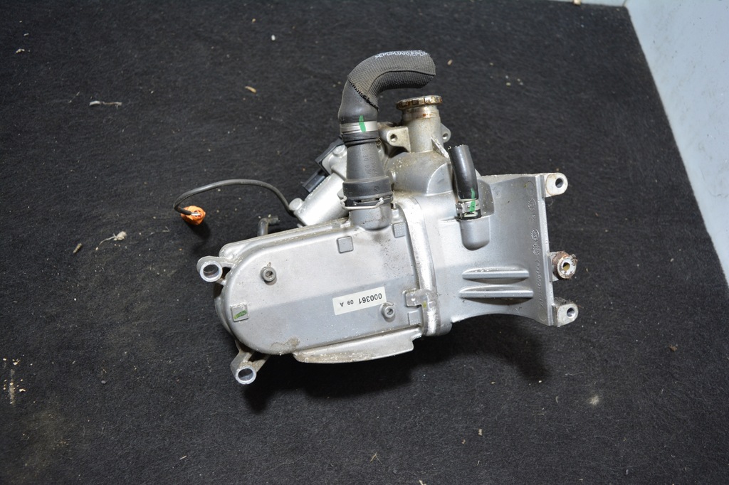 фото №1, Audi a6 c6 lift радиатор выхлопных газов 3.0tdi 059131515r