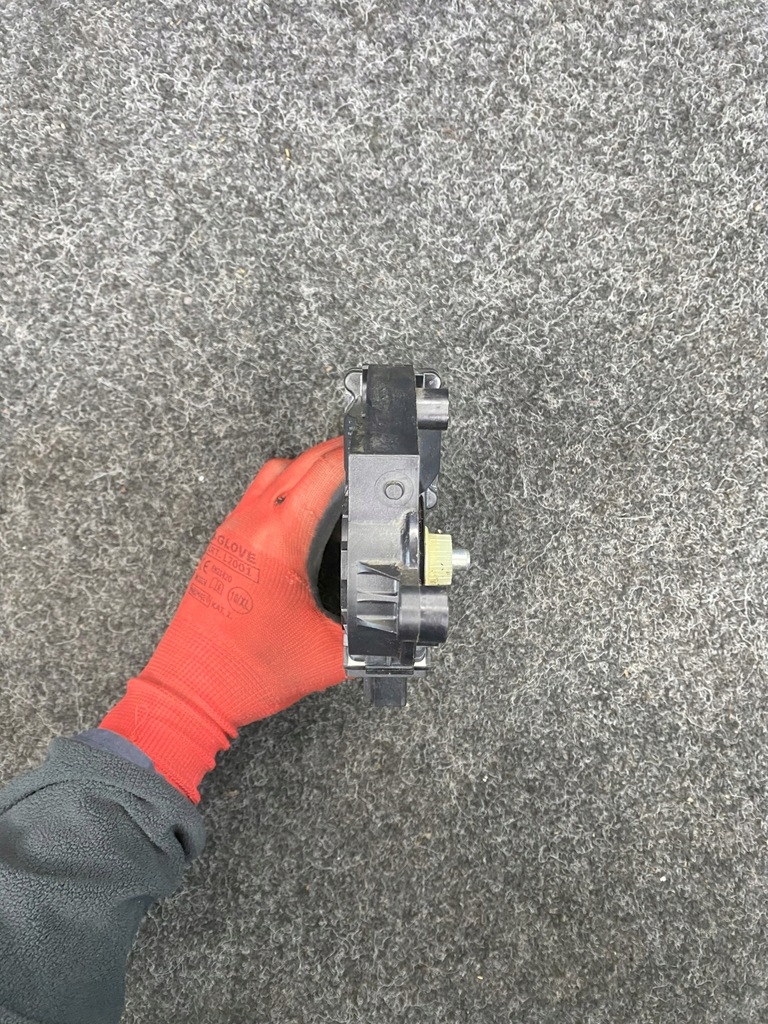 фото №10, Моторчик двірник audi a4b6 8e1959801b