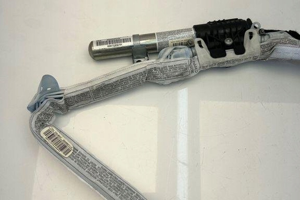 фото №6, Шторка безпеки права bmw 3 e90 30380710b 2.0l дизель 2006