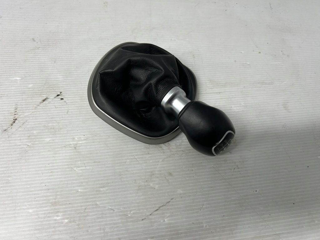 фото №1, Veloster 2012 домкрат тяга коробки