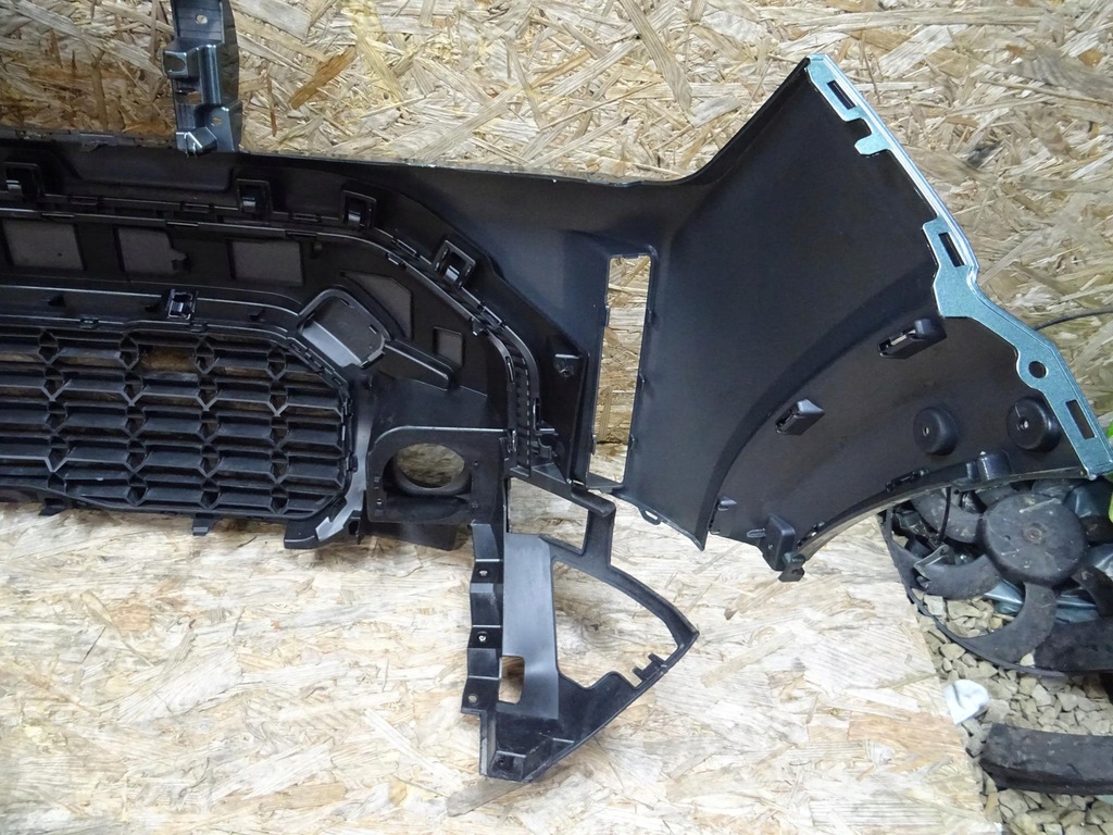 фото №16, Dacia duster iii бампер перед передній