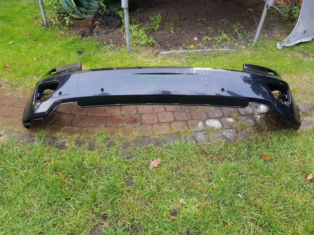 Бампер jeep grand cherokee wk2 11-13 r в Украине