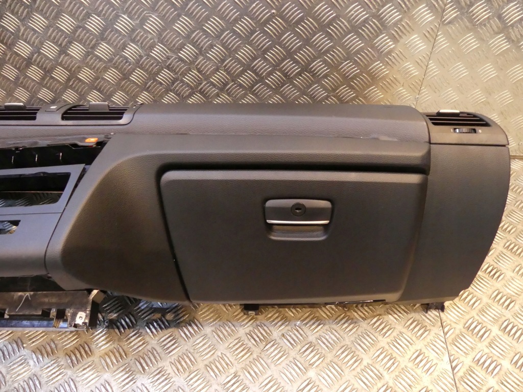 фото №14, Bmw e81 e82 e87 e88 панель приладів приладова консоль подушка безпеки пасажир тунель org!