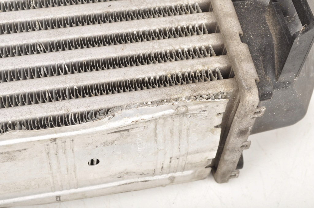 Fiesta mk8 1.0 радіатор повітря інтеркулер Зі Шроту