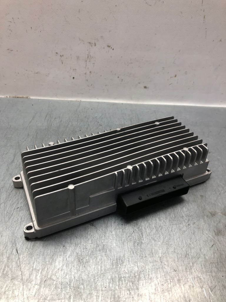 фото №1, Audi a4 b8 a5 q5 підсилювач 8r0035223g