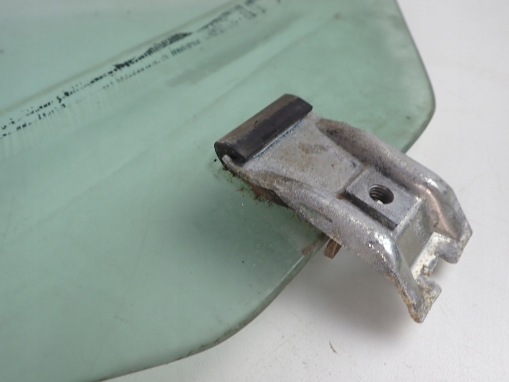 фото №7, Chevrolet corvette c5 99-04 скло двері права