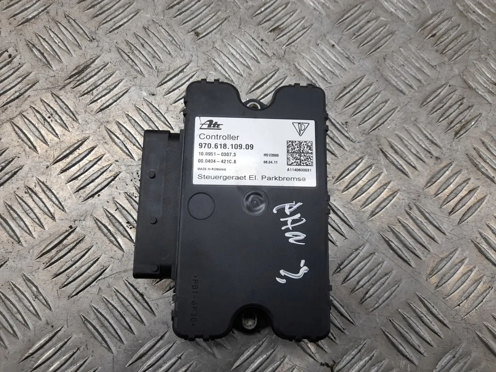 фото №1, Porsche 970 97061810909 модуль тормоза ручного