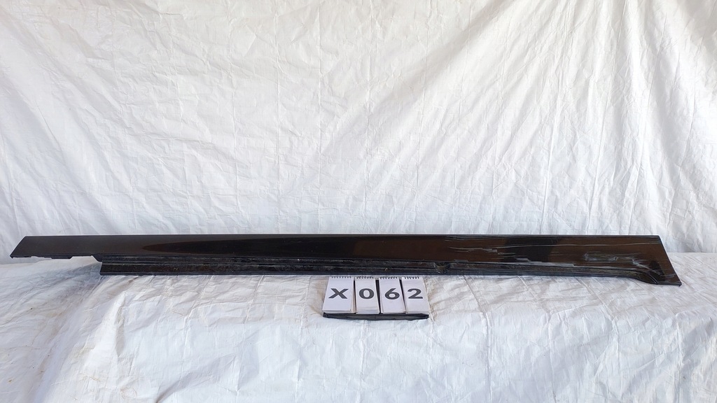 фото №1, Bmw 5 f10 f11 накладка молдинг поріг права