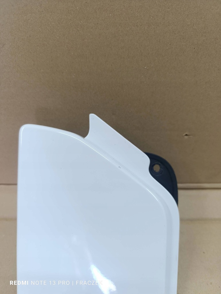 фото №2, Кришка заливної adblue права qng renault master 3 iii iv 4 opel movano b