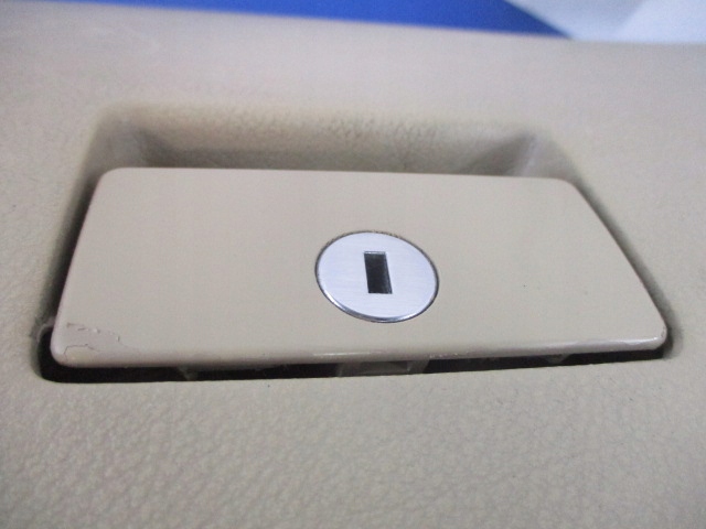 фото №5, Vw bora бардачок приборная панель пассажира бежевый 1j1857101a