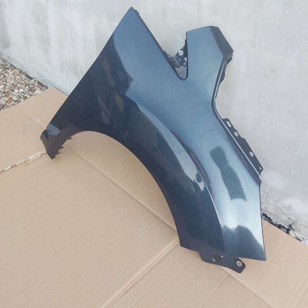 фото №13, Ford c-max mk2 2011-2020r крила правий перед