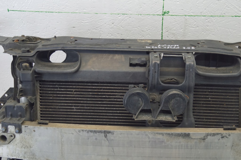 фото №8, Pas передний радиатор mercedes w203 2.0 b автоматическая коробка передач