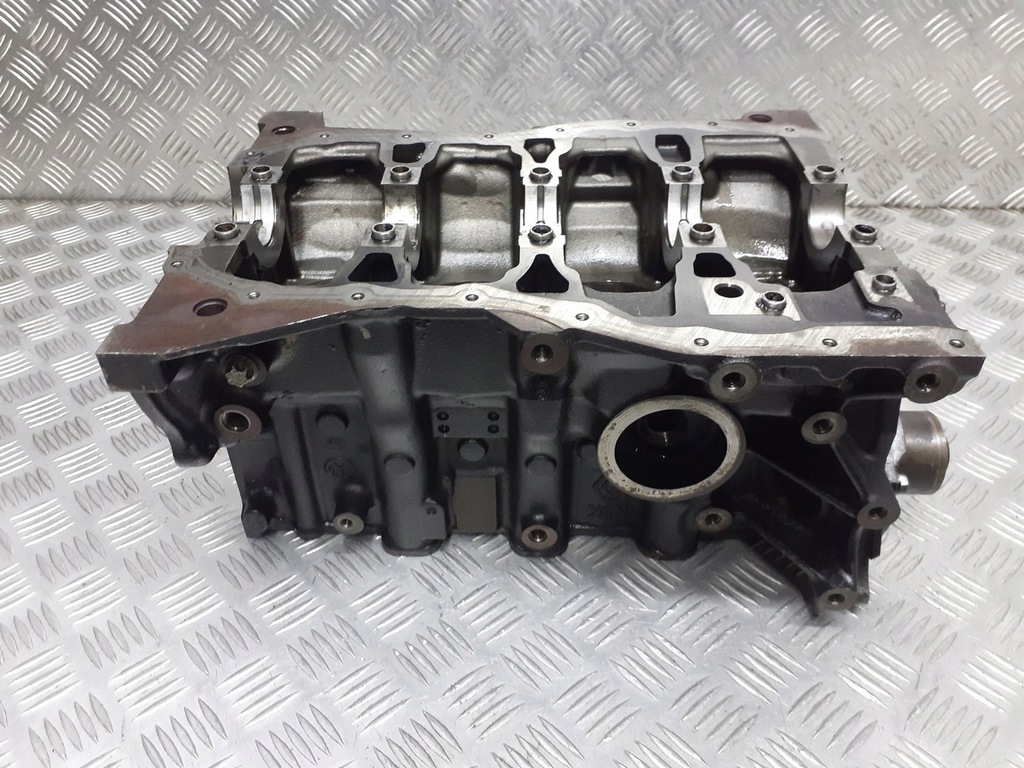 фото №1, Блок двигателя renault megane ii 1.5 k9kd722 k9k722