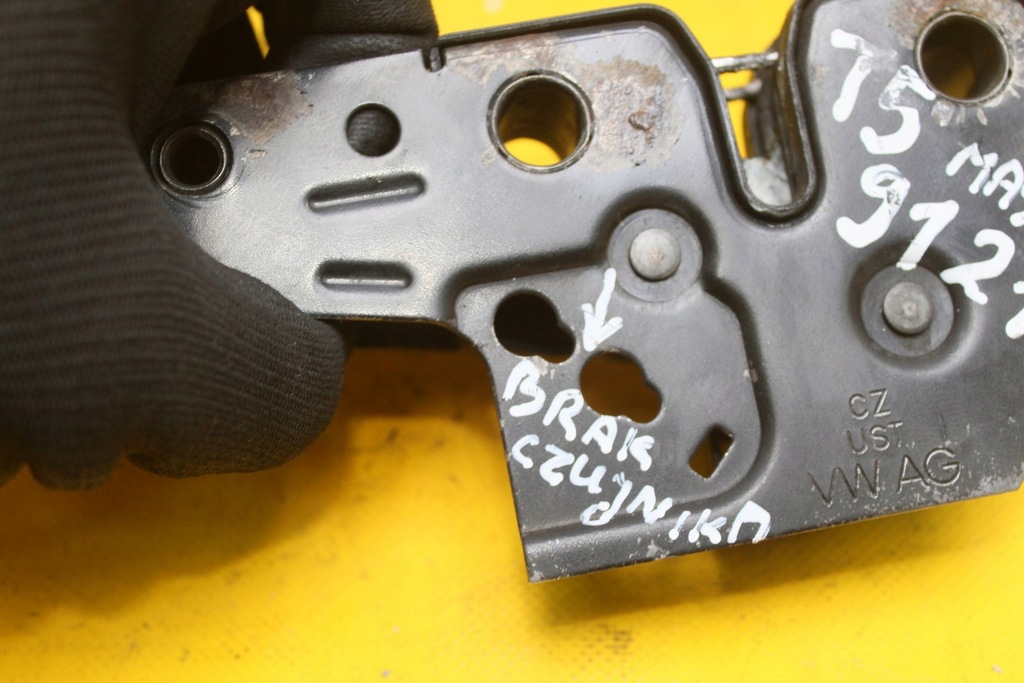 фото №6, Замок капот перед vw transporter t5