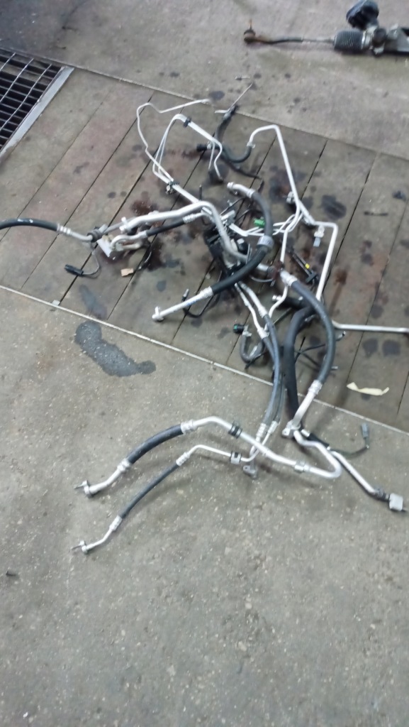 фото №3, Renault zoe 12- провода трубки кондиционера kpl eu