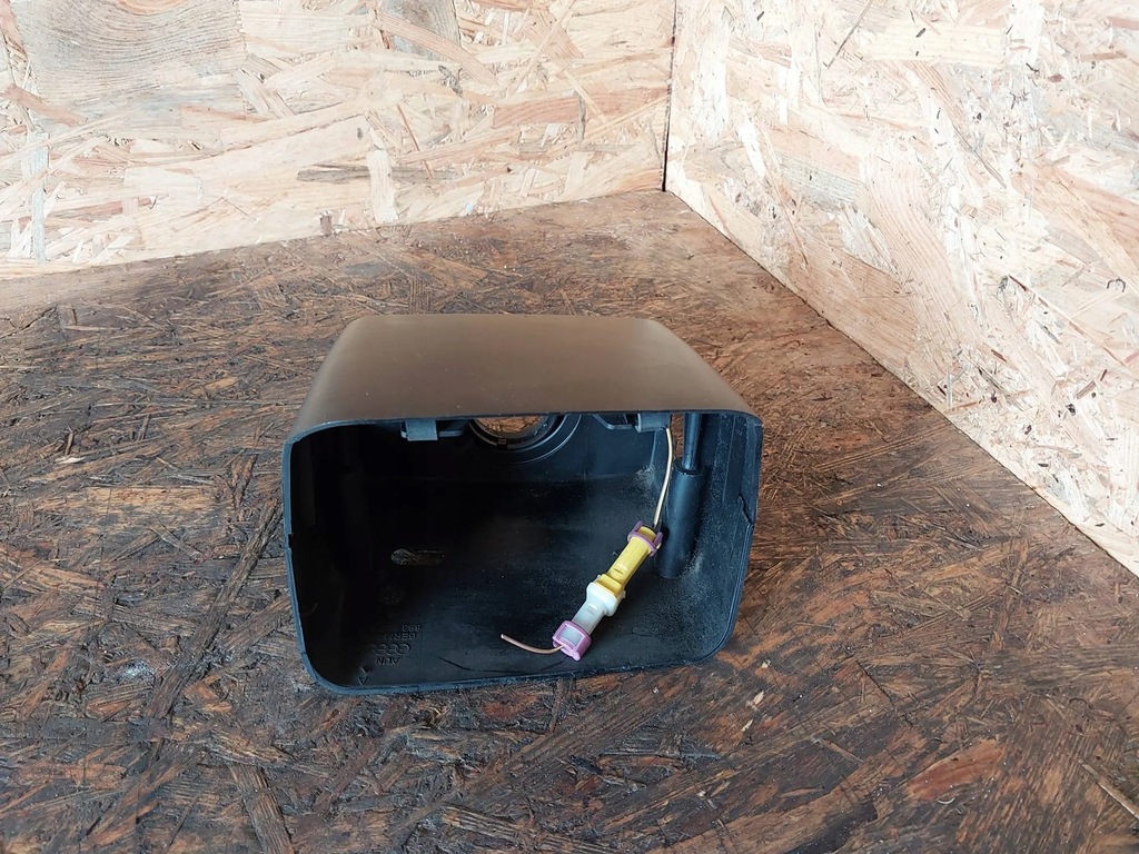 фото №10, Корпус захист замка запалювання audi 80 b3 893953516