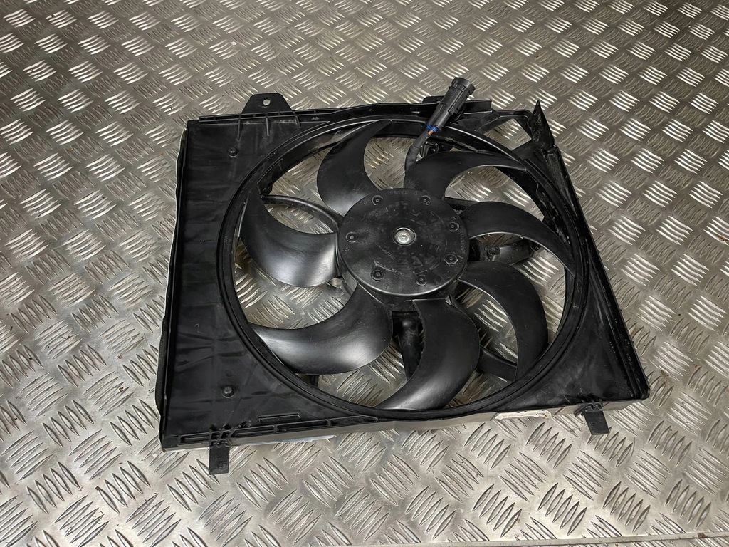 фото №14, Peugeot 2008 ii 2019 електричний вентилятор радіатора