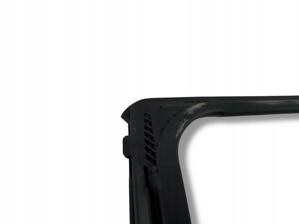 фото №16, Toyota yaris cross 2022 задняя сторона правая резиновый прокладка дверь задних