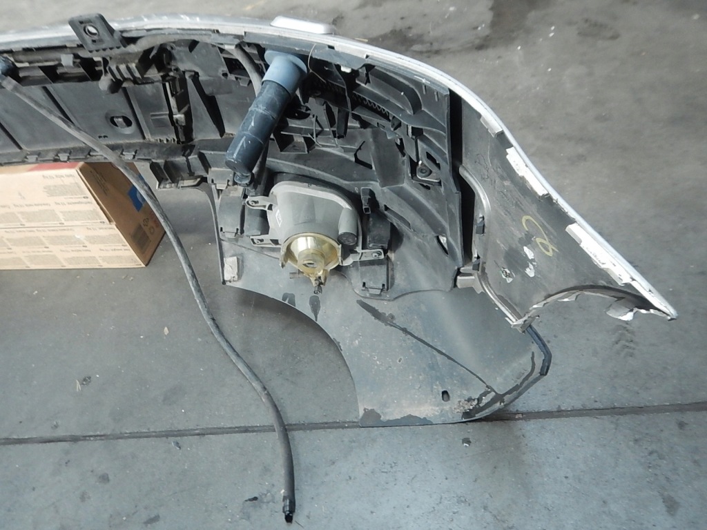 Купити Бампер перед volvo xc90 1 омивачі 02-06