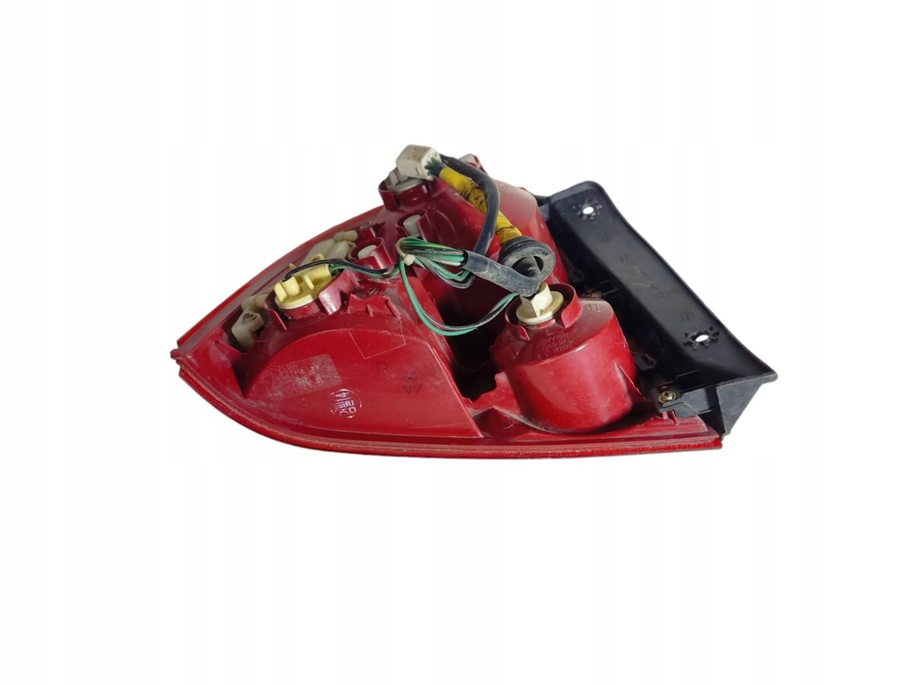 фото №7, Hyundai accent 2005 задня сторона права/ліхтар задня