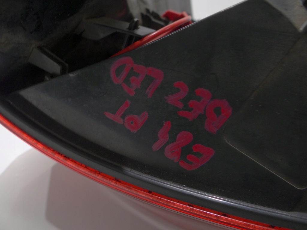 фото №8, Лампа правый задняя крыло bmw x1 e84 2992478