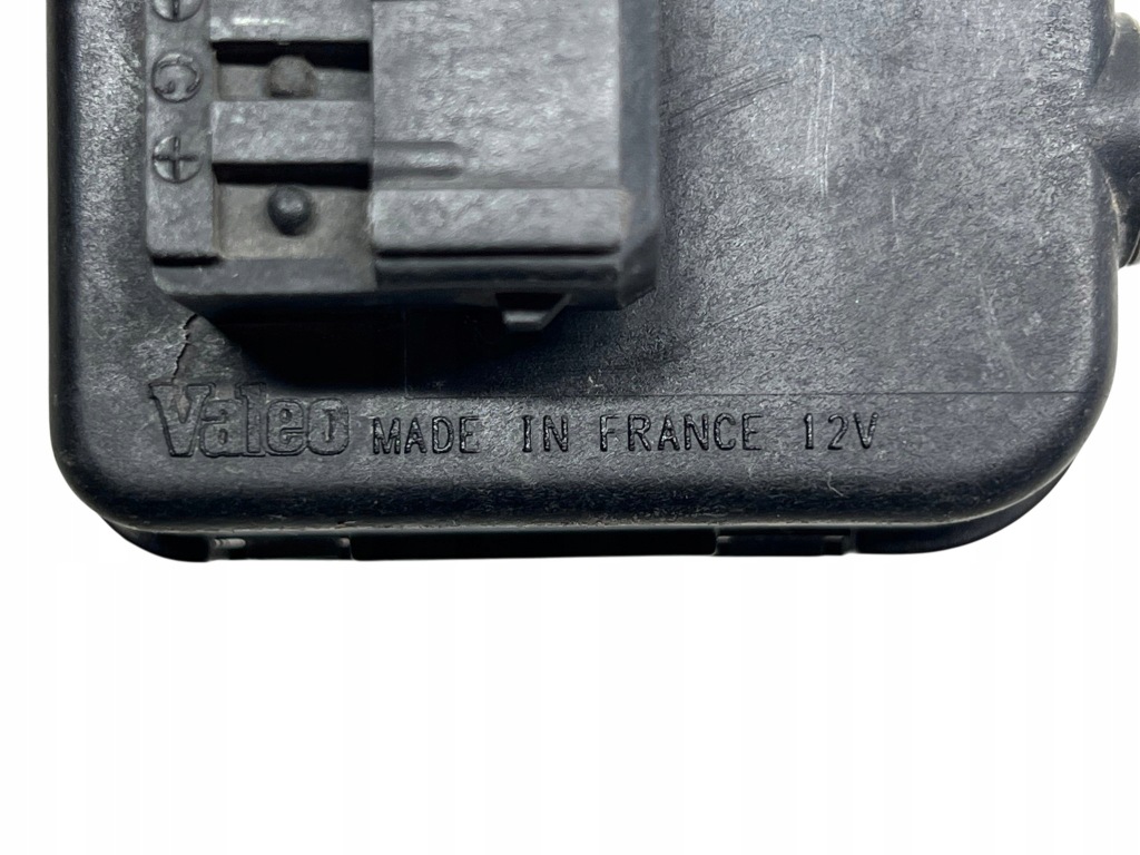 Alfa romeo 166 моторчик регулировки света лампы перед r25 Оригинал