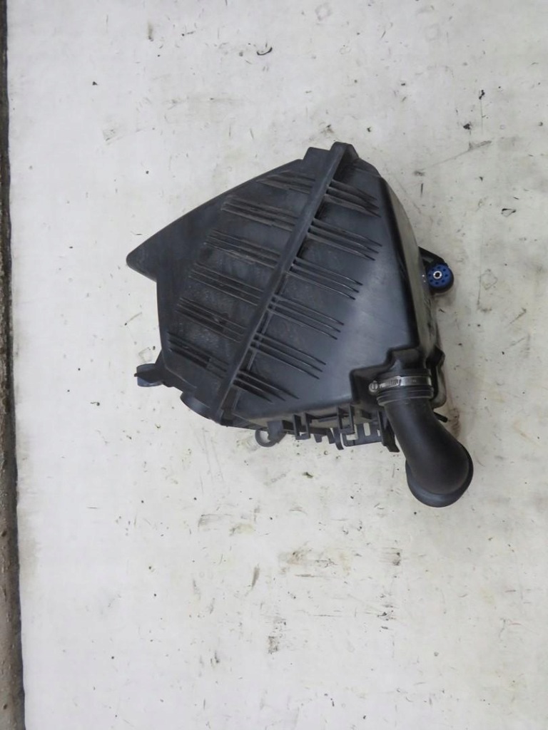 фото №1, Корпус фильтр воздуха bmw i3 rex 7642403