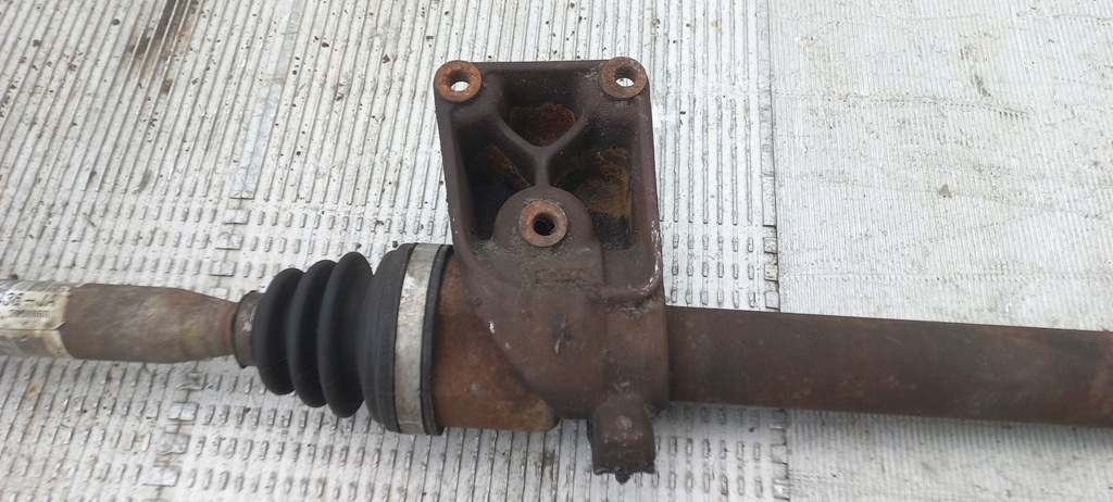 фото №9, Приводной вал опора правая 1,8 b ford c-max mk1 focus