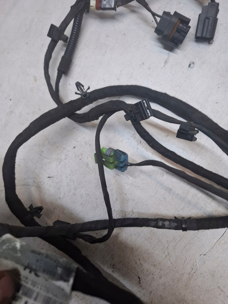 фото №9, Электропроводка бампера перед zafira c 13302533