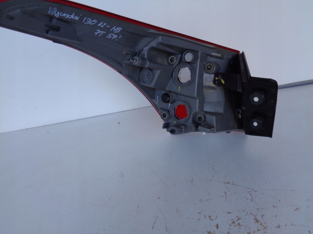 фото №5, Лампа права задня hyundai i30 12- hb