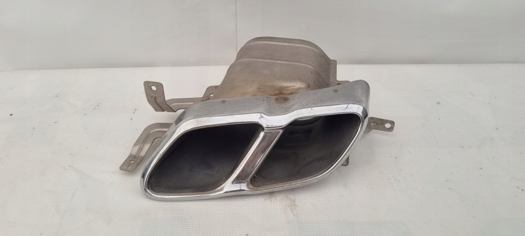 фото №1, Volvo xc60 r-design v60 ii наконечник выхлоп левая