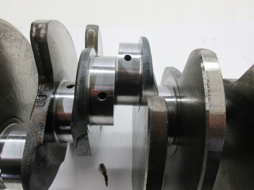 Audi a4 c7 a6 c6 3.0 tdi asb wał коленчатый 059ae Доставка