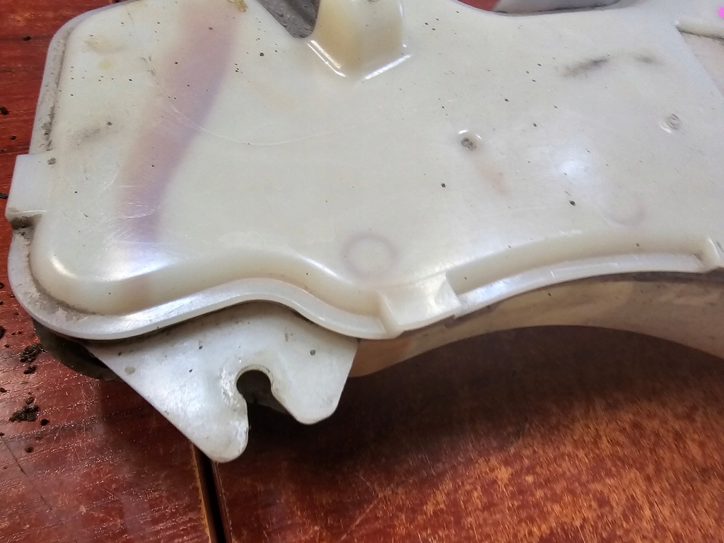 фото №9, Бачок омывателя peugeot 407 coupe 2.7hdi eu 05'