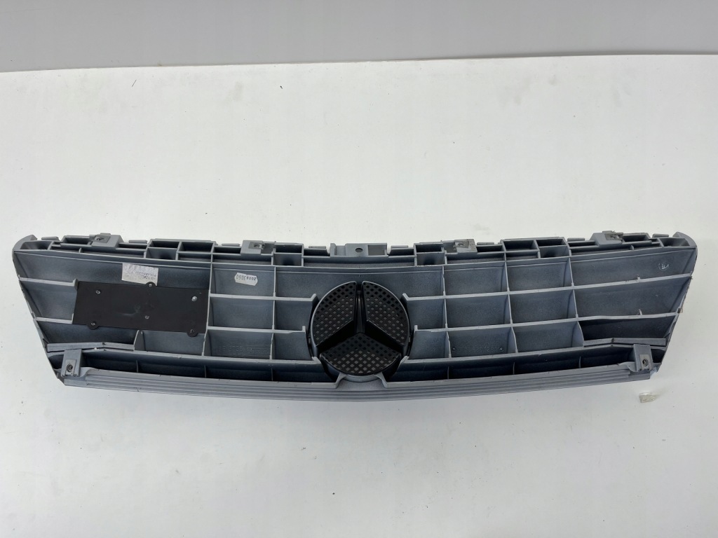 Решітка радіатора решітка радіатора mercedes a w168 a1688801283 Оригінал