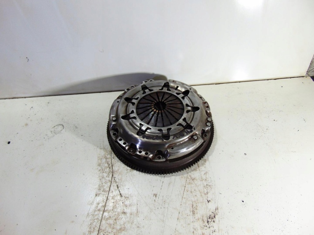 фото №1, Колесо двухмассовый berlingo partner c4 1.6 hdi