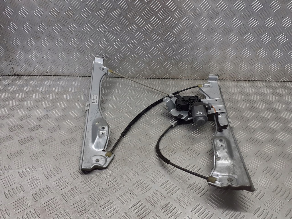фото №1, Механизм стекло левый перед renault clio iii 1.2 8200291145