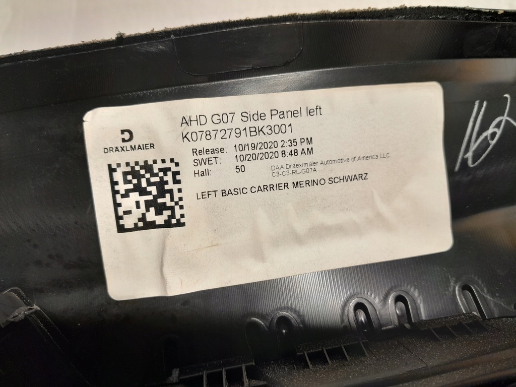 фото №11, Bmw x7 g07 обшивка багажника 3 rzedu сидений подлокотник переключатели