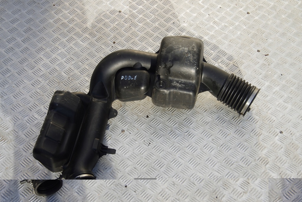 фото №1, Резонатор повітрозабірник повітря dodge durango iii 3.6 l