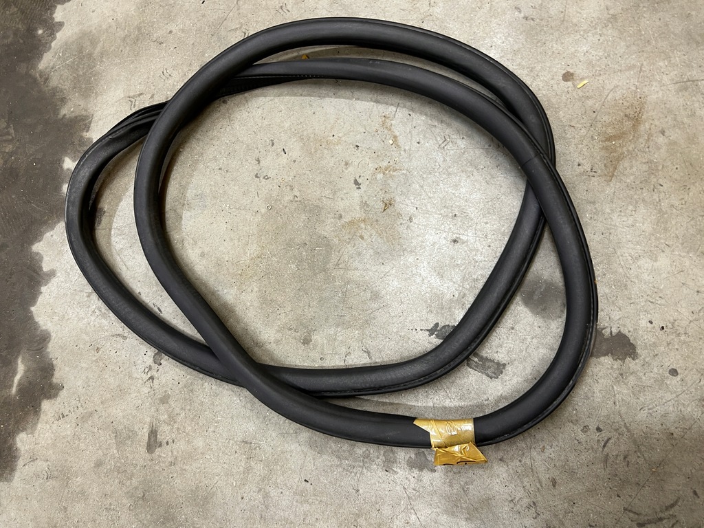 фото №1, Прокладка дверь задняя левая правая ford fusion lift usa 2017r