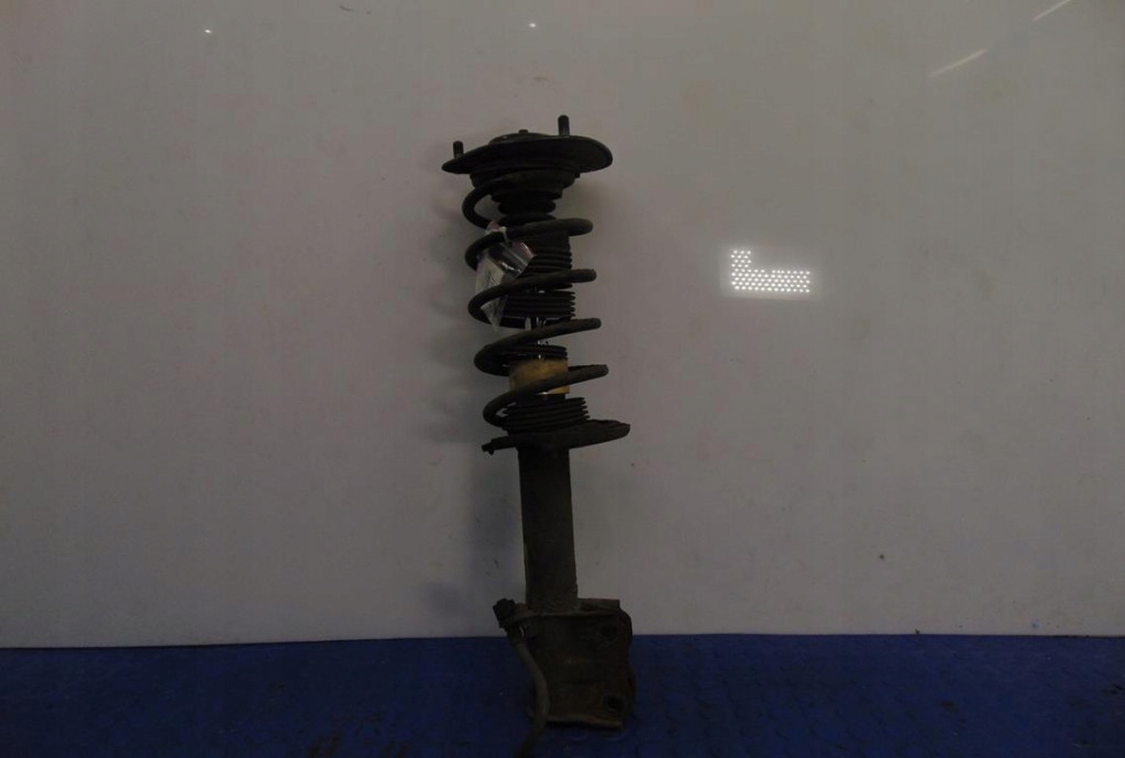 фото №1, Mitsubishi colt iv амортизатор левый перед