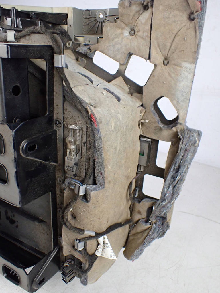 фото №12, Бардачок пассажира audi a8 s8 d3 5.2 короткий 4e1857096