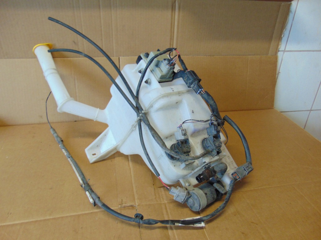 фото №1, Бак бачок омивача mazda 6 ii gh europa