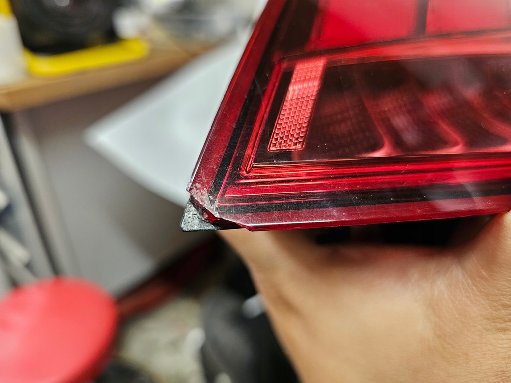 фото №13, Mercedes c-klasa w206 sedan 22r лампа права задня задня led a2069062701